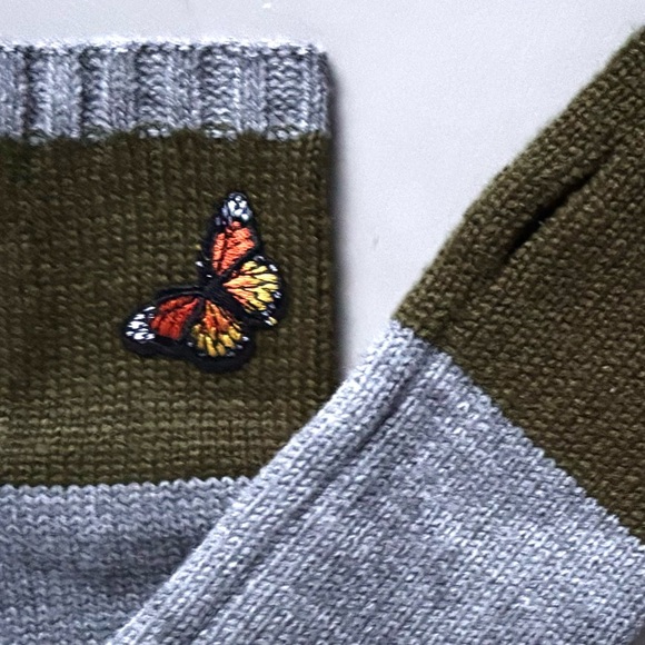 Knitted Fingerless Butterfly Embroidery Half Finger Mittens Touchscreen Gloves - Picture 2 of 4